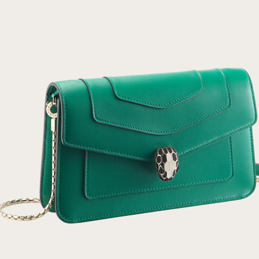 DESIGNER Bvlgari purse/wallet certified authentic